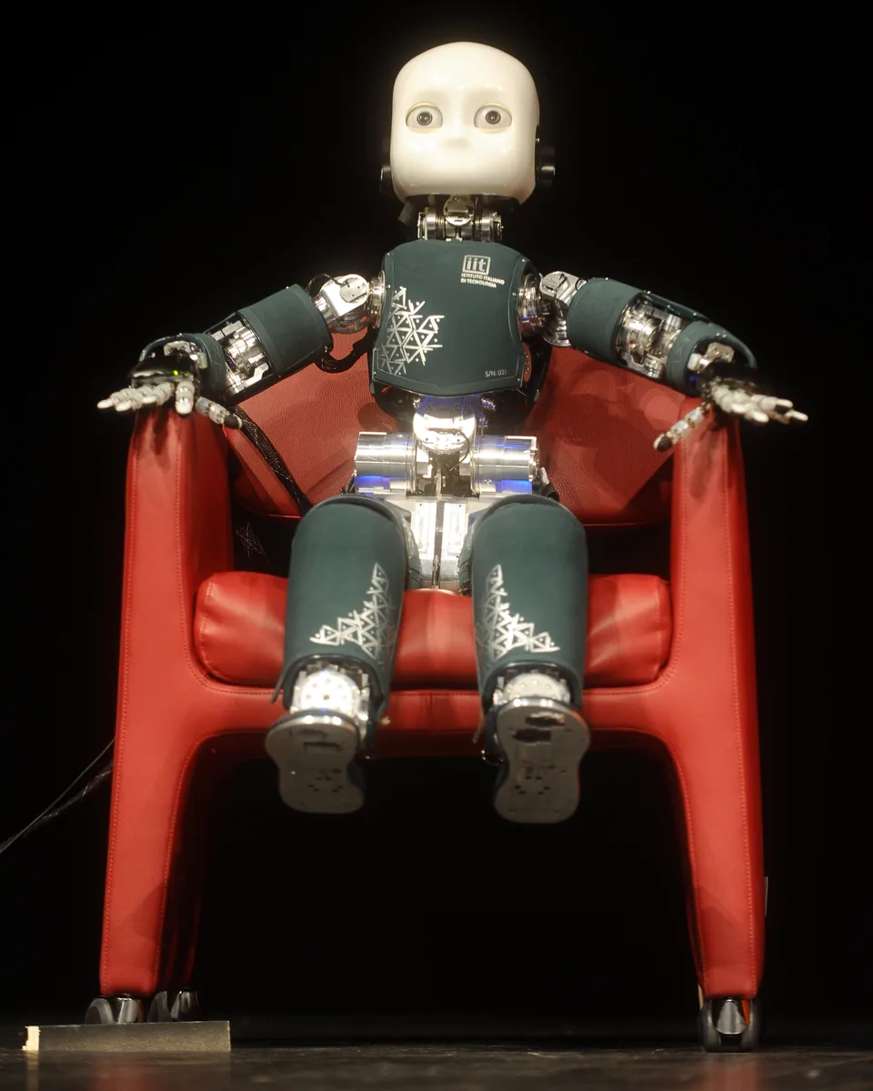 iCub